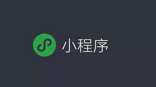 用戶在群里或者朋友圈看到類似的裂變文案